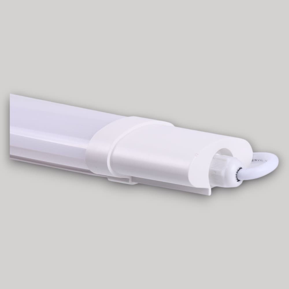 Corp Led 36W, 6400K, lumina rece, cu protectie IP65, 1200mm