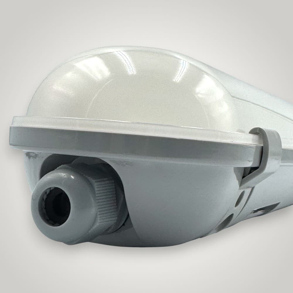 Corp led cu kit de emergenta  IP65 lumina rece 3h 20W-220V 600mm